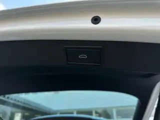 Vehicle image thumbnail, number 12