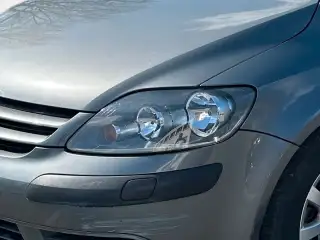 Vehicle image thumbnail, number 5