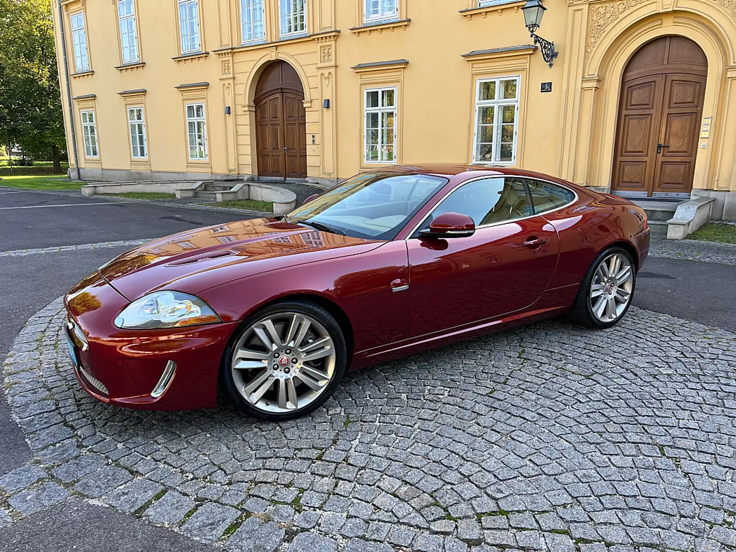 Vehicle image, number 4