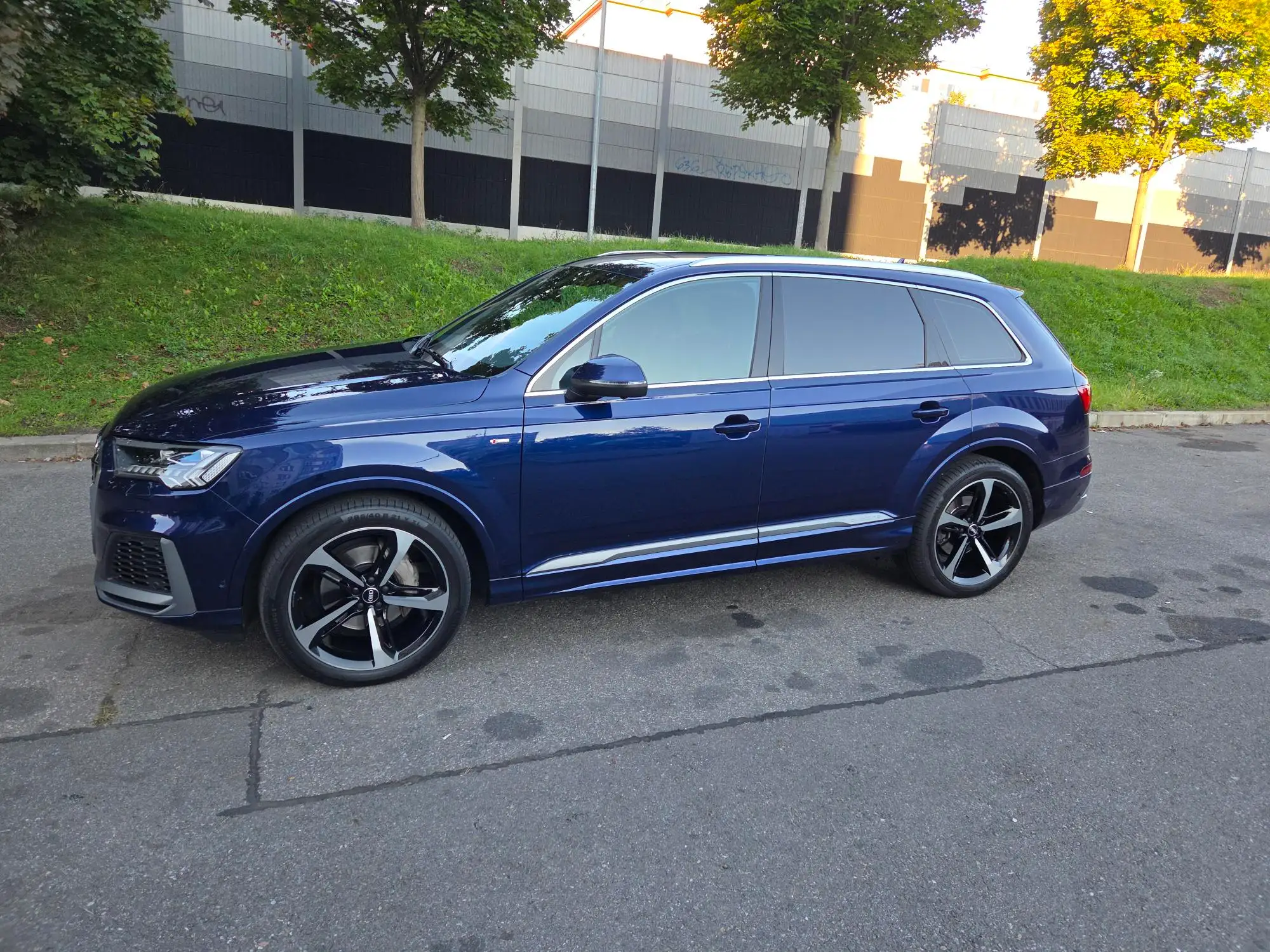 Vehicle image, number 9