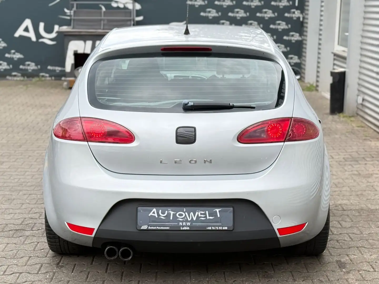 Vehicle image, number 7