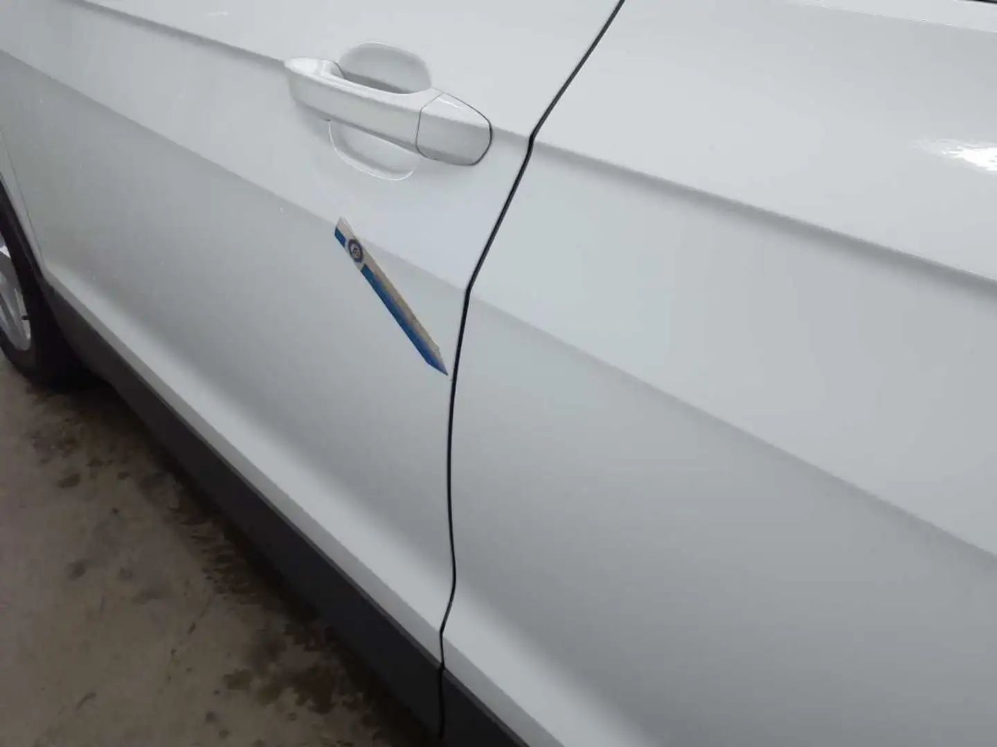 Vehicle image, number 23