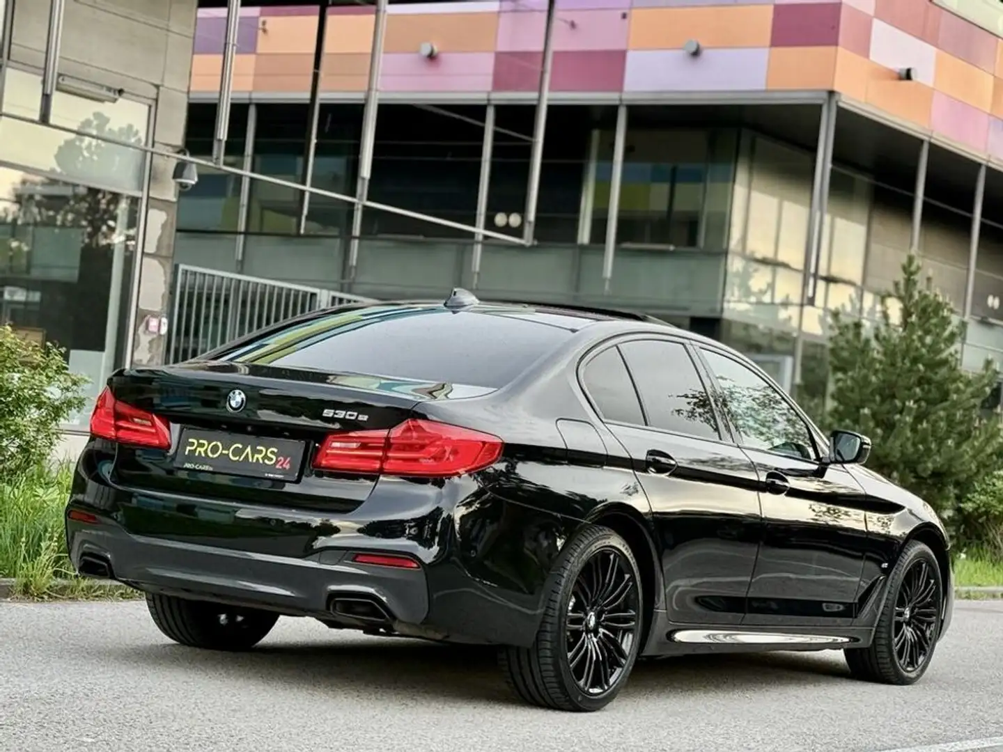 Vehicle image, number 8