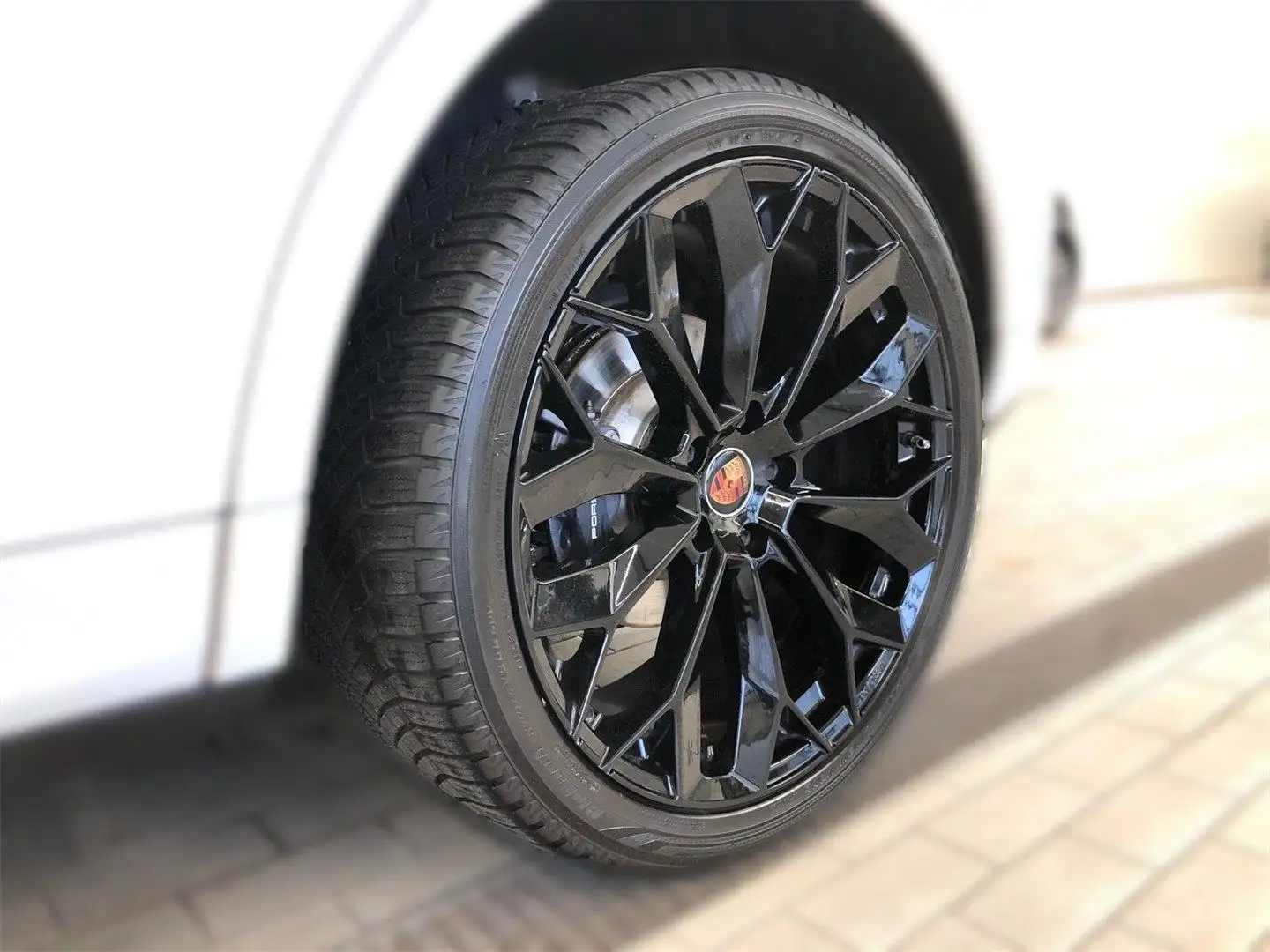 Vehicle image, number 3