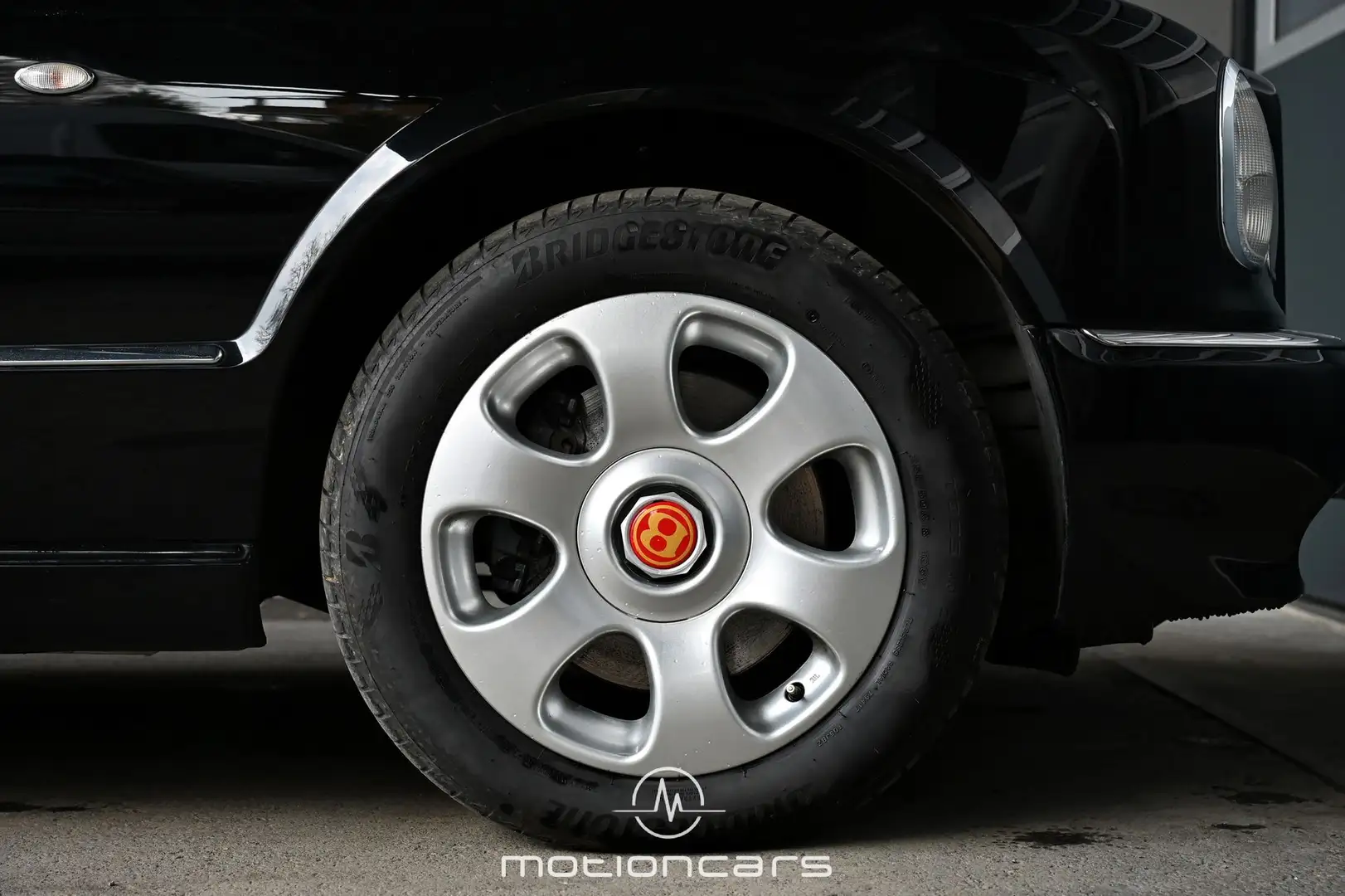 Vehicle image, number 7