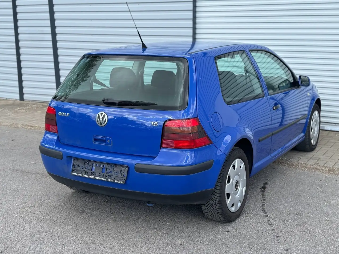 Vehicle image, number 2