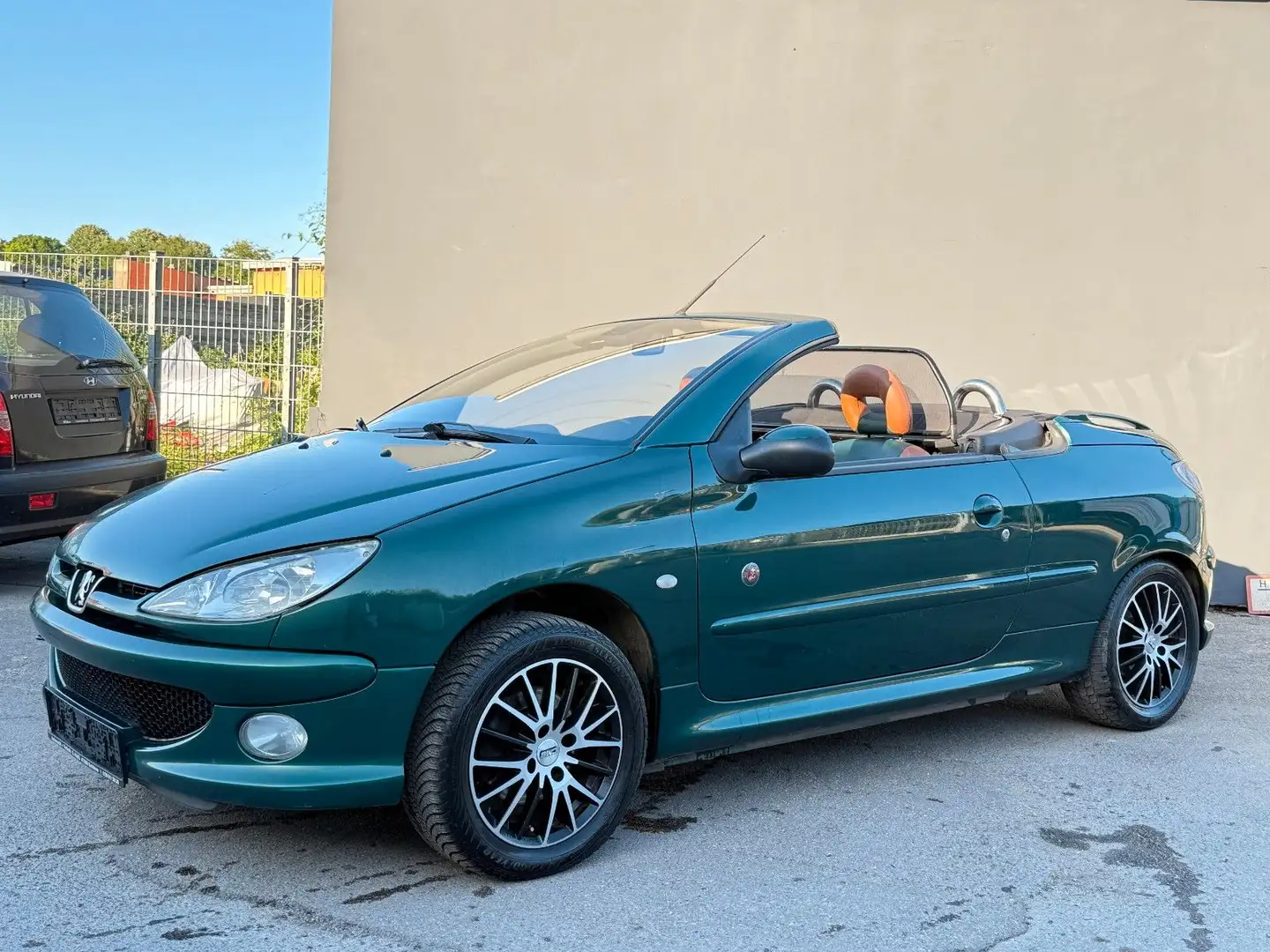 Vehicle image, number 2