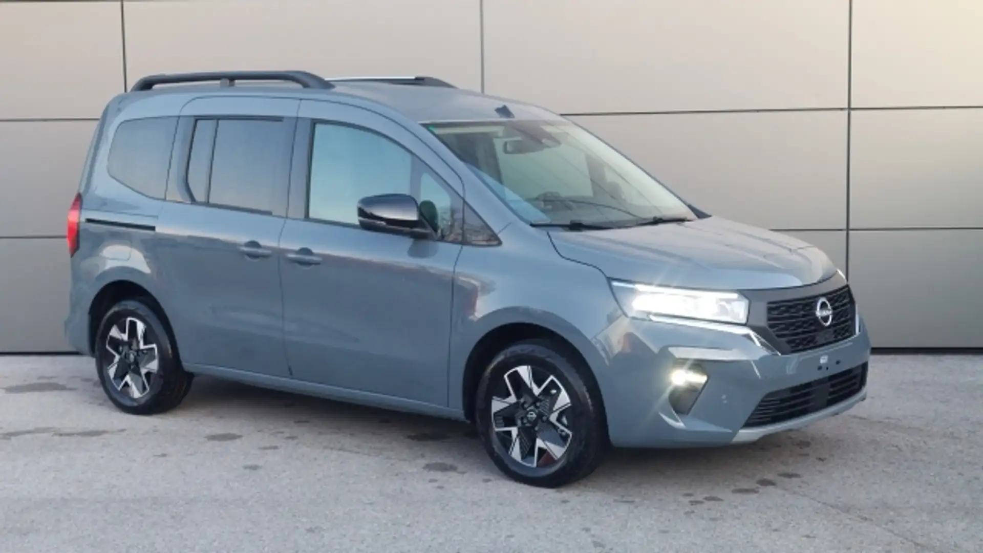 Vehicle image, number 1