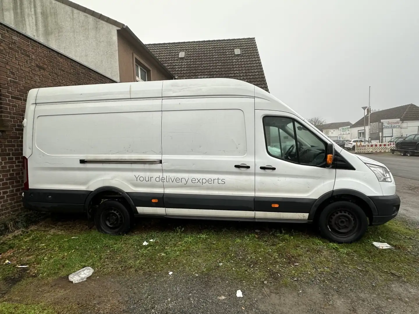 Vehicle image, number 14