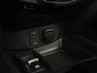 Vehicle image thumbnail, number 15