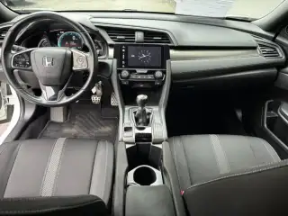 Vehicle image thumbnail, number 10