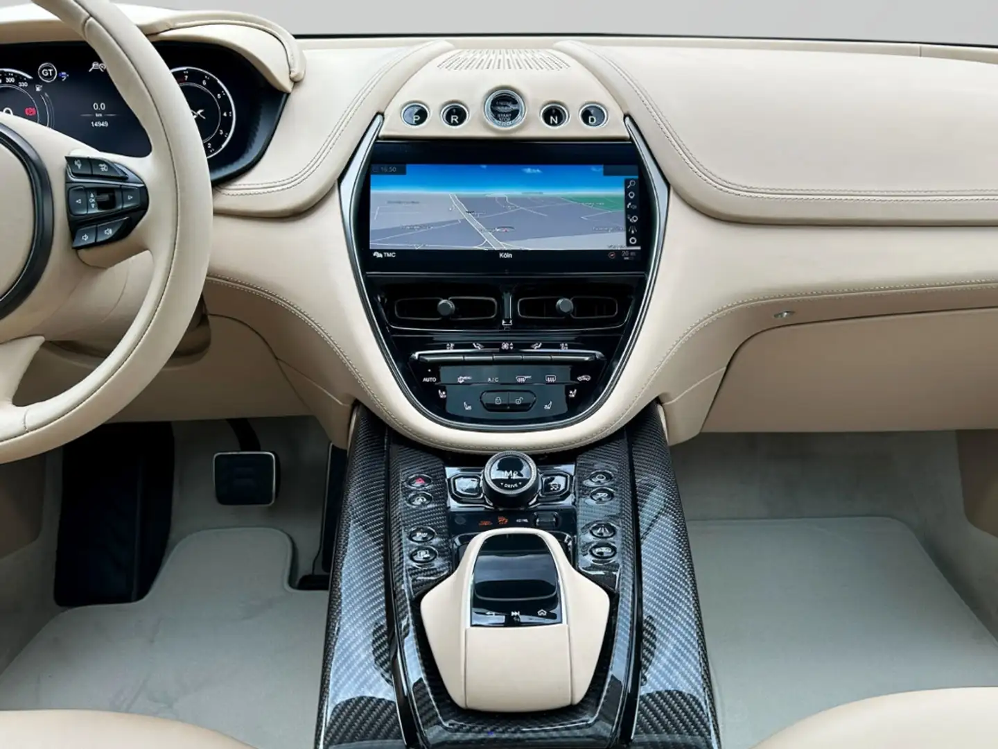 Vehicle image, number 10