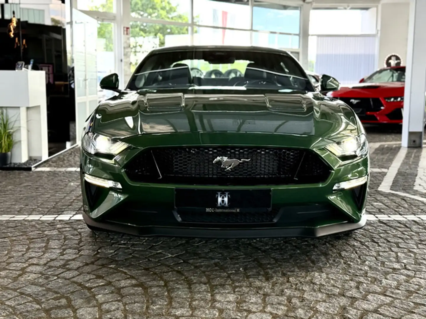 Vehicle image, number 13