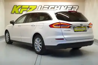 Vehicle image thumbnail, number 7