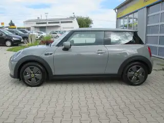 Vehicle image thumbnail, number 2