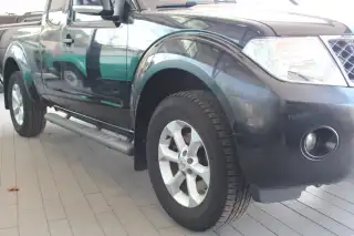 Vehicle image thumbnail, number 3