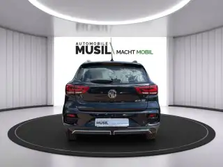 Vehicle image thumbnail, number 3