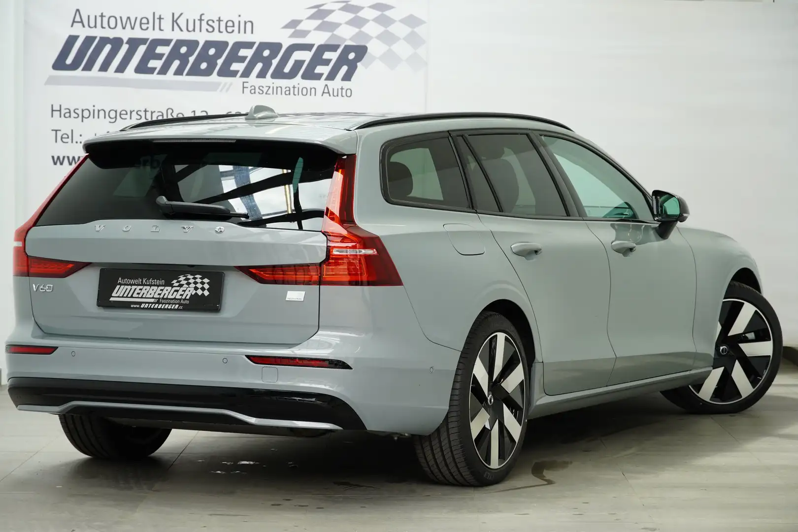Vehicle image, number 8