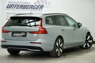 Vehicle image thumbnail, number 8