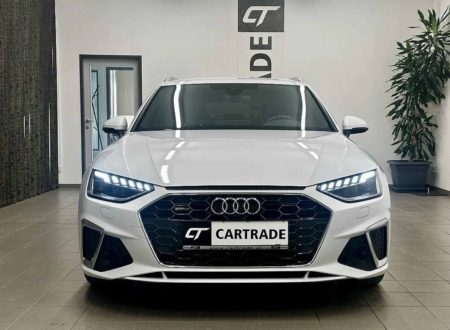 Vehicle image, number 2