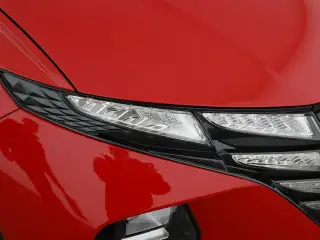 Vehicle image thumbnail, number 9