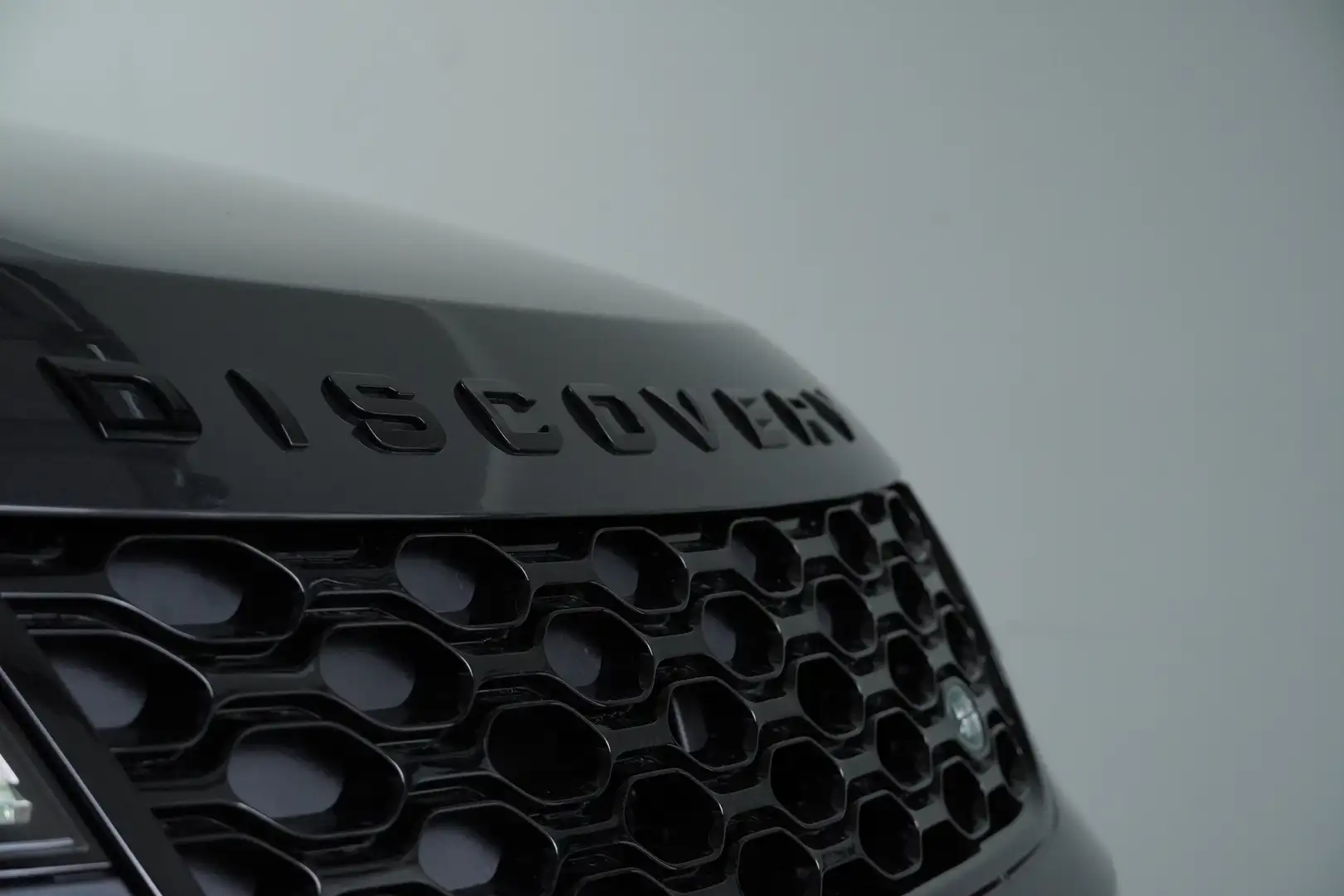 Vehicle image, number 6