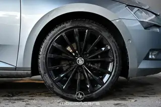 Vehicle image thumbnail, number 7