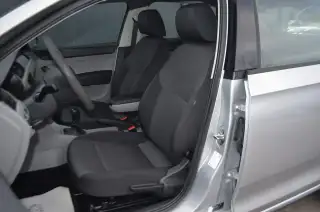 Vehicle image thumbnail, number 8