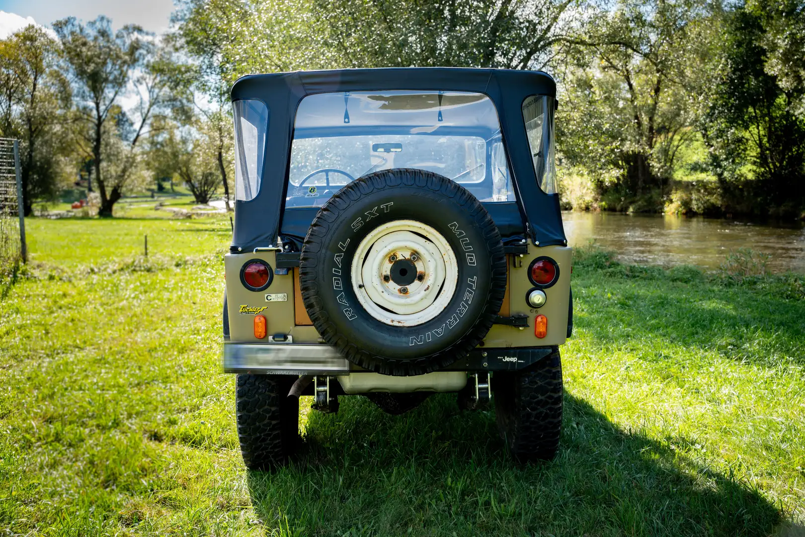 Vehicle image, number 7