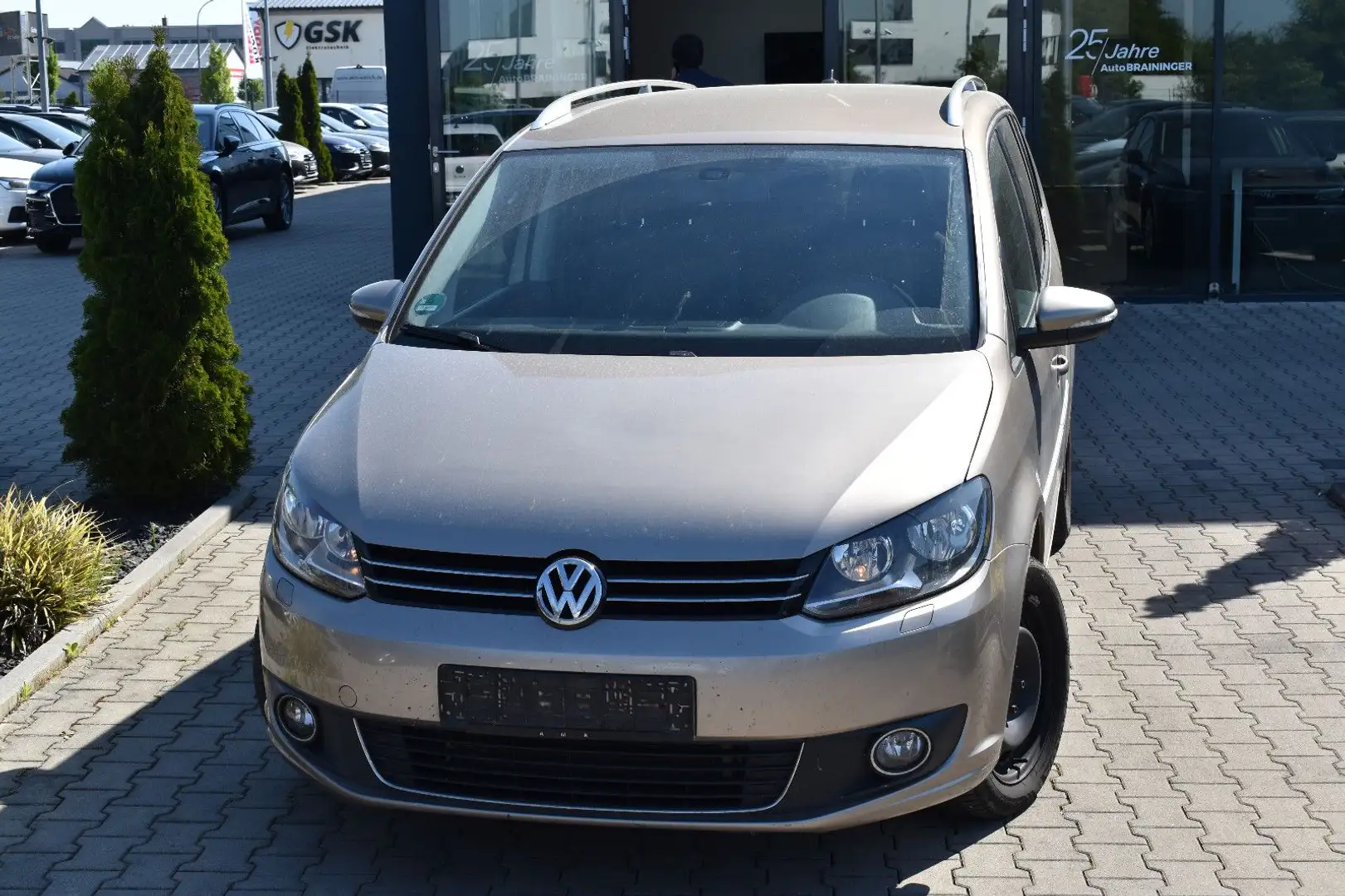 Vehicle image, number 1