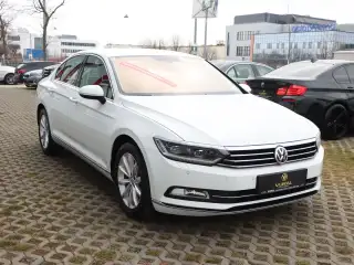 Vehicle image thumbnail, number 4