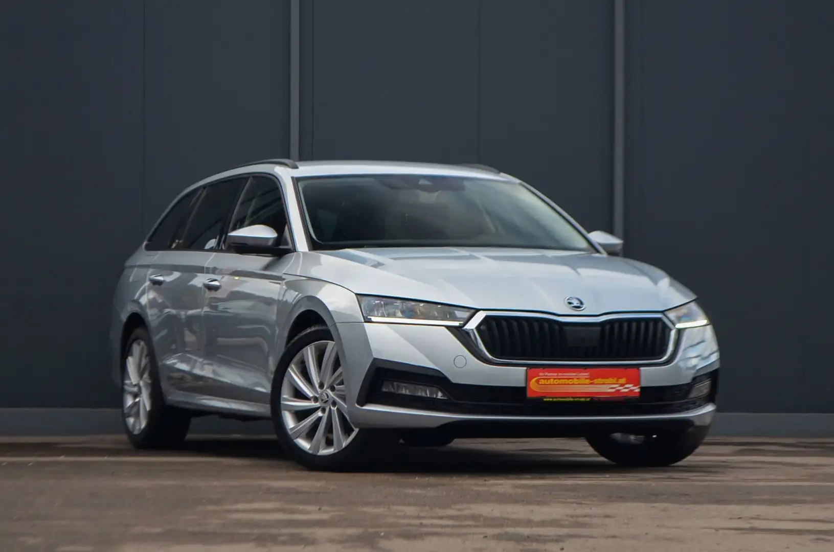 Vehicle image, number 3