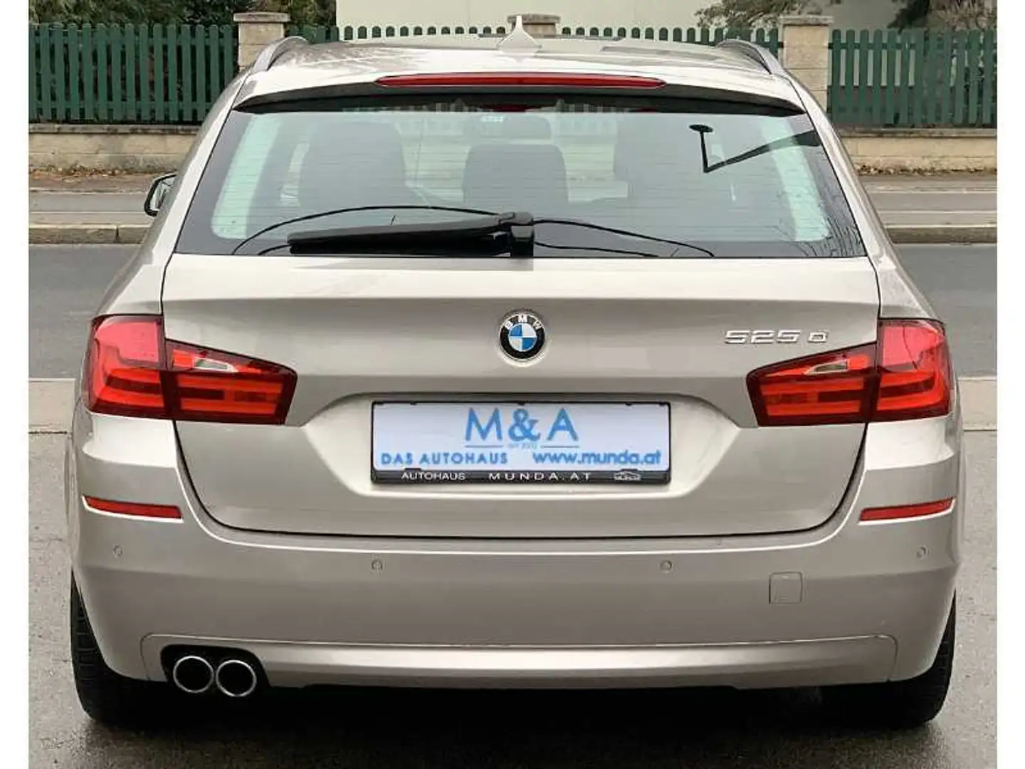 Vehicle image, number 5