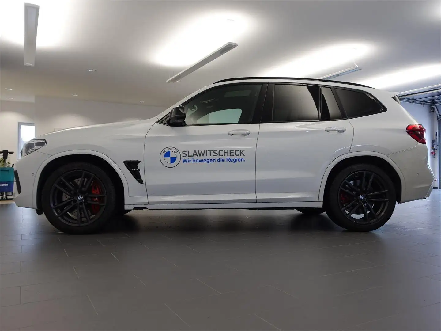 Vehicle image, number 7