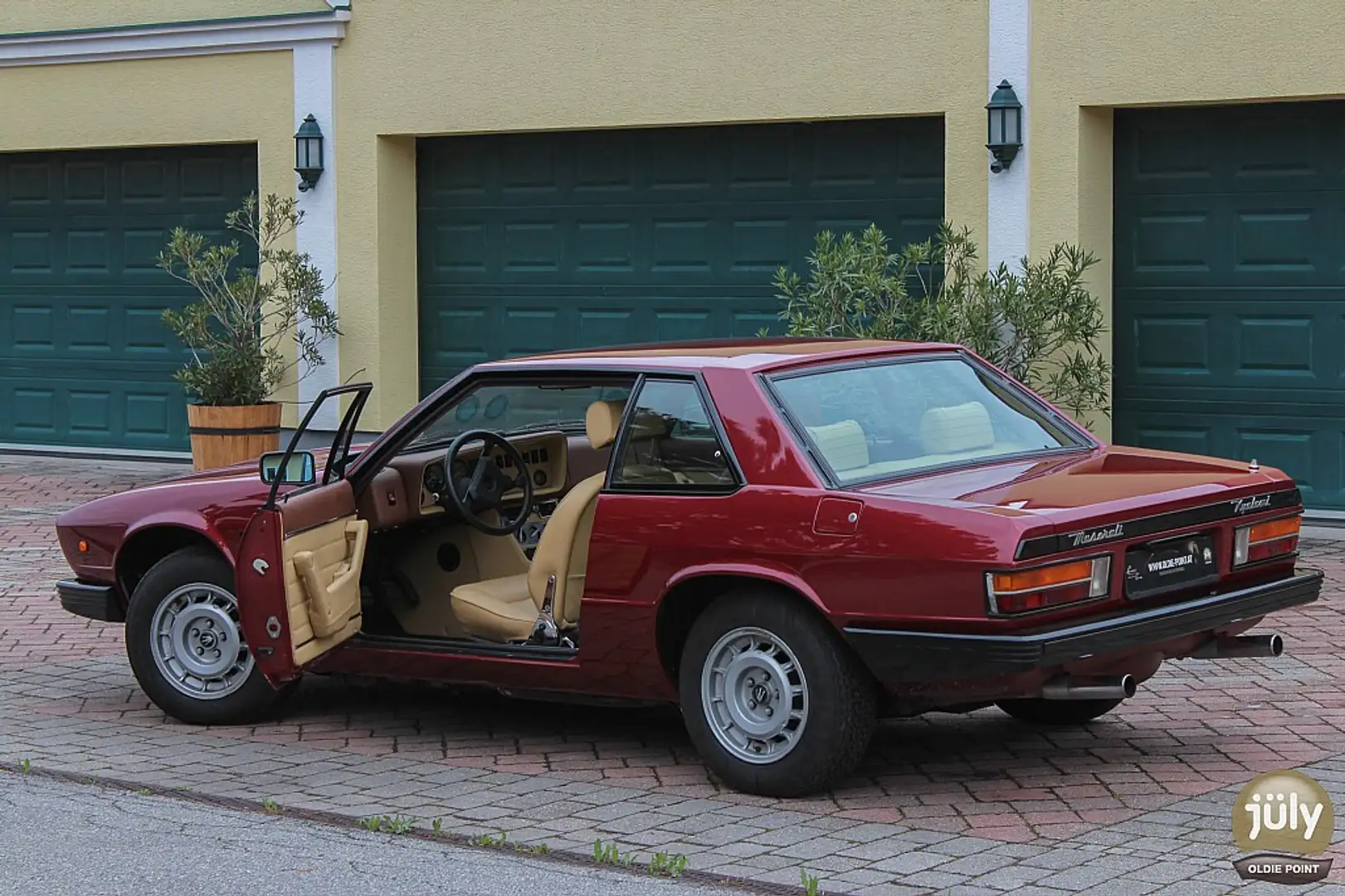 Vehicle image, number 8
