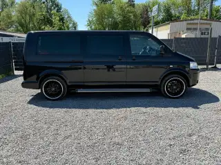 Vehicle image thumbnail, number 4