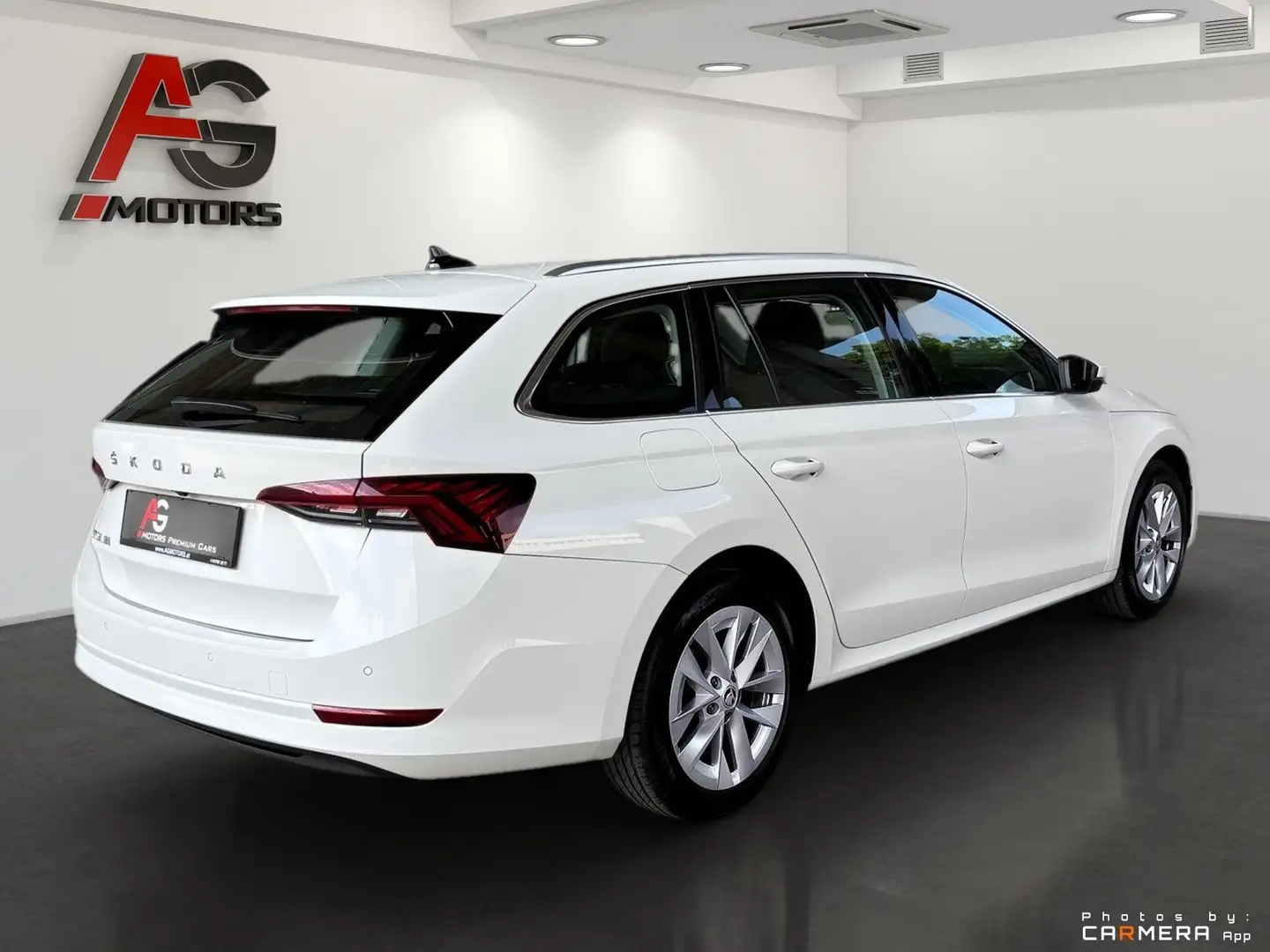 Vehicle image, number 5