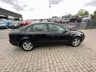 Vehicle image thumbnail, number 4