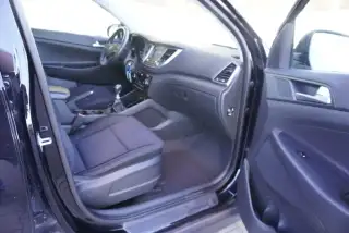 Vehicle image thumbnail, number 8