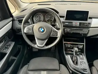 Vehicle image thumbnail, number 7