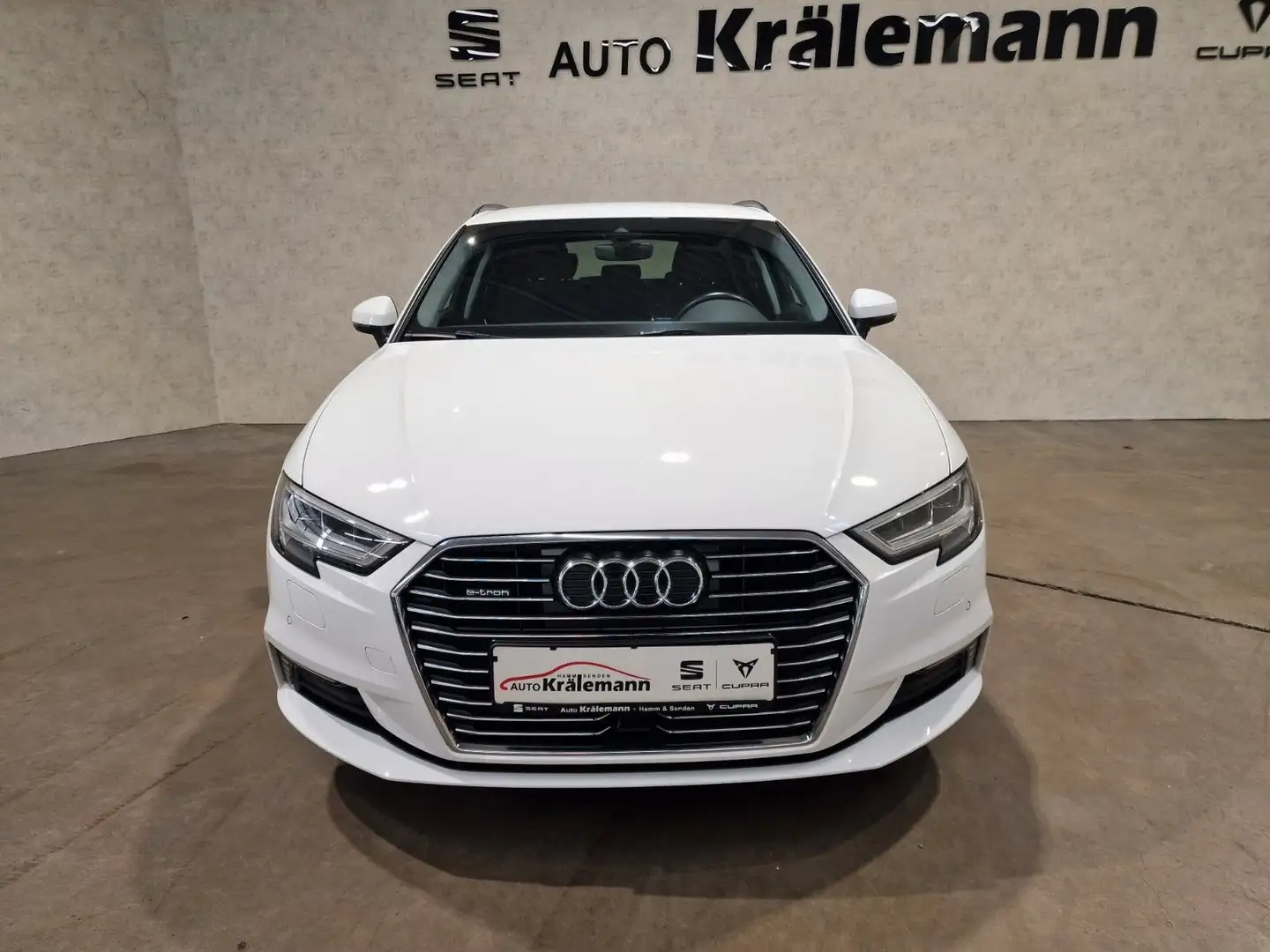 Vehicle image, number 2