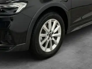 Vehicle image thumbnail, number 4