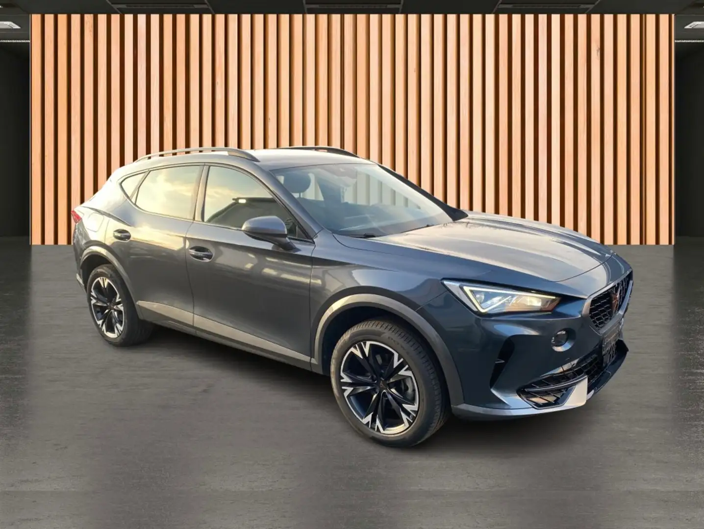 Vehicle image, number 8