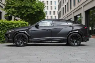 Vehicle image thumbnail, number 3