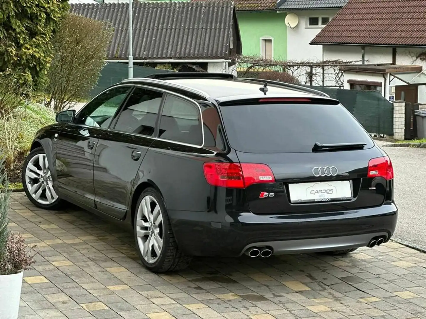 Vehicle image, number 7