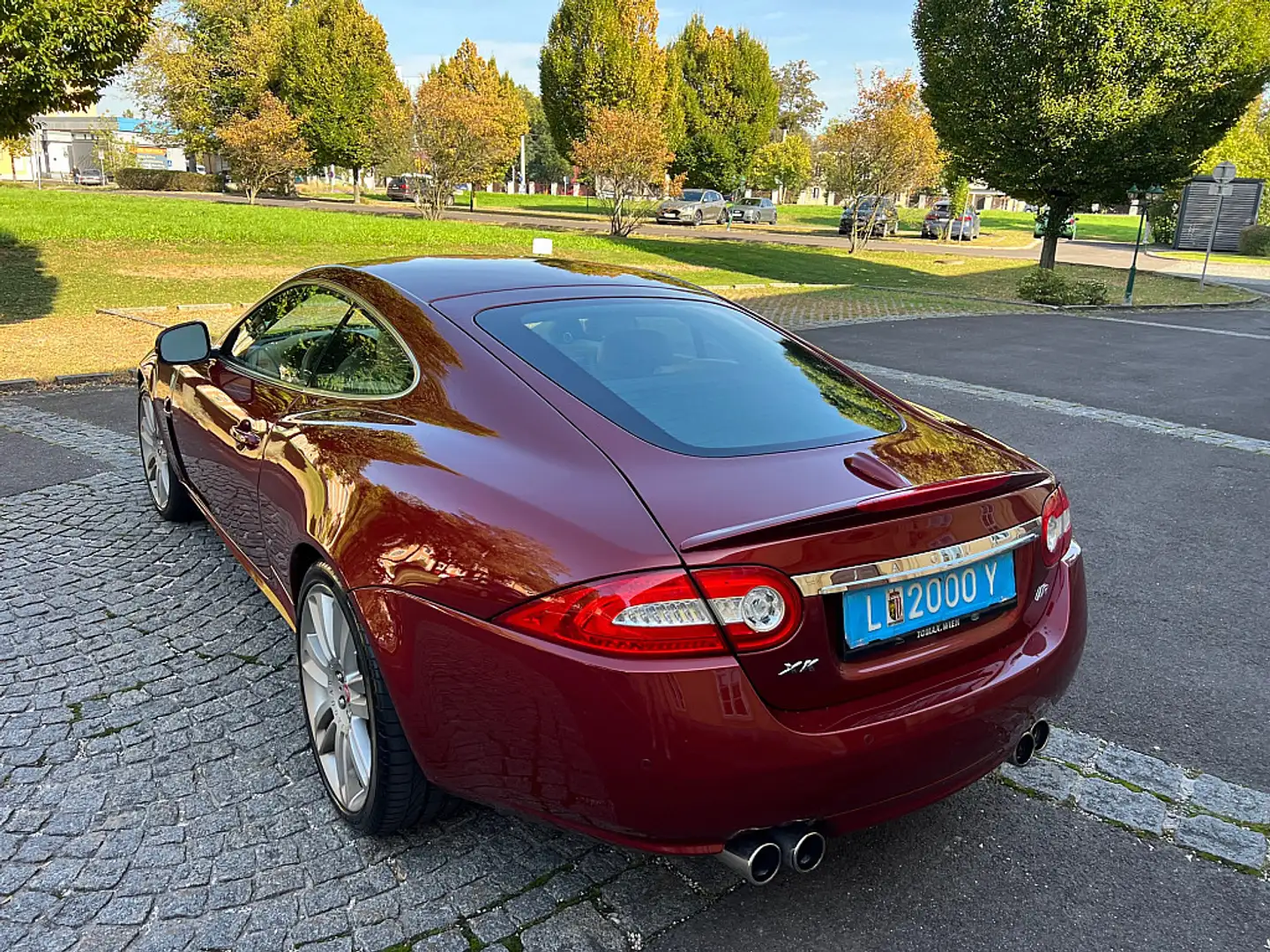 Vehicle image, number 7
