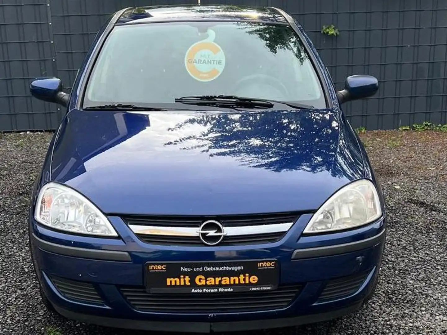 Vehicle image, number 8