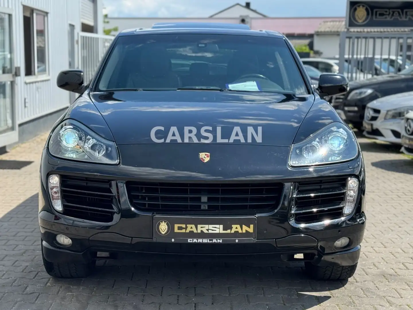 Vehicle image, number 2