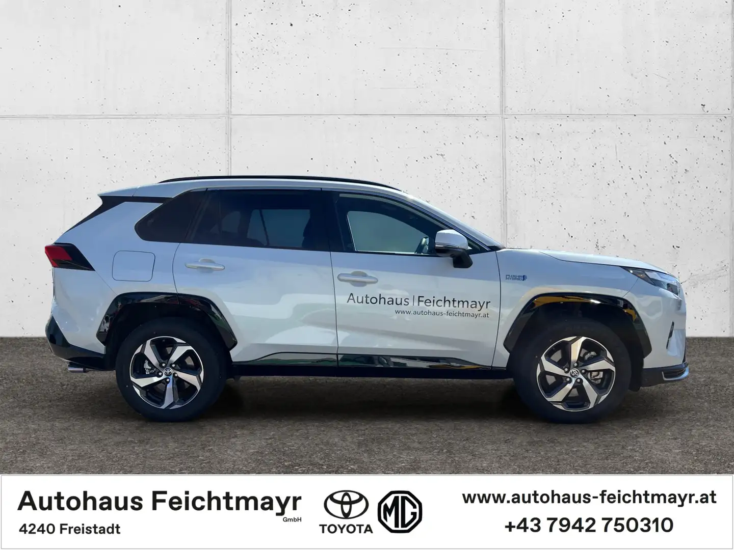 Vehicle image, number 9