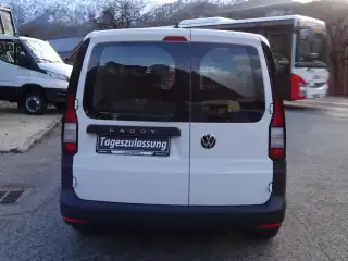 Vehicle image thumbnail, number 6